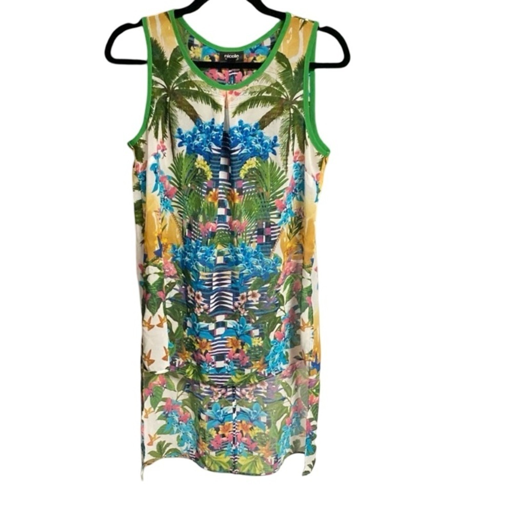 Nicole by Nicole miller tank size medium